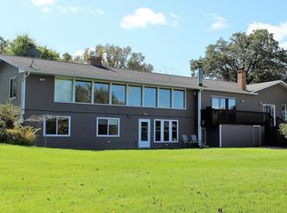 908 Shoreview Dr, Alexandria, MN 56308