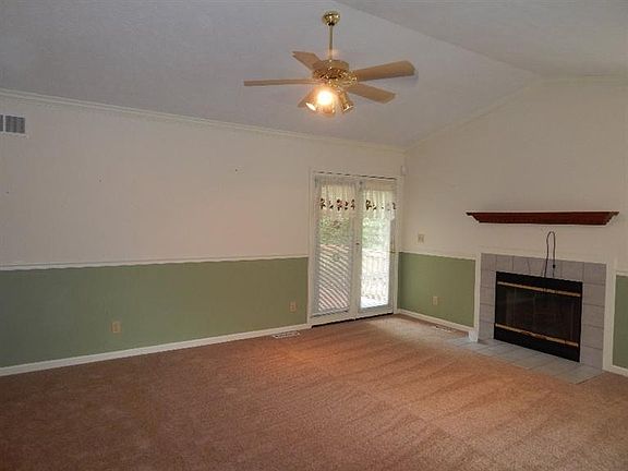 5th image of 118 Cross Creek Ln