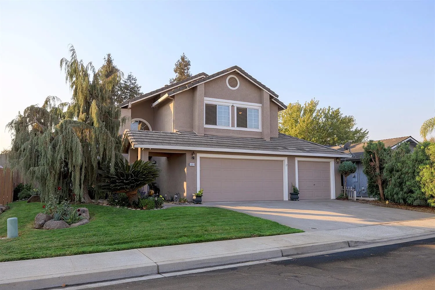 13310 Aura Ln photo 1