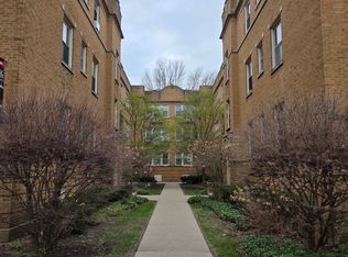 815 Seward St APT 1S, Evanston, IL 60202