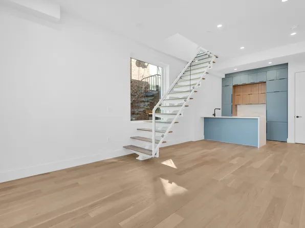 97 Seigel Street image 1 of 10