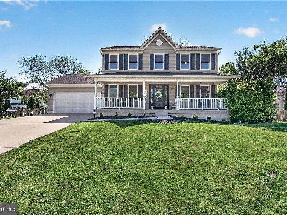 1st image of 98 Pleasonton Ct
