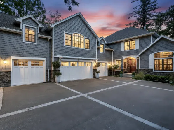 13264 Goodall Rd, Lake Oswego, OR 97034