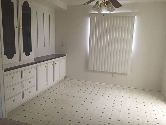 Additional Eating  Area