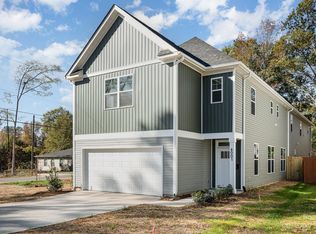 6001 Monteith Dr, Charlotte, NC 28213