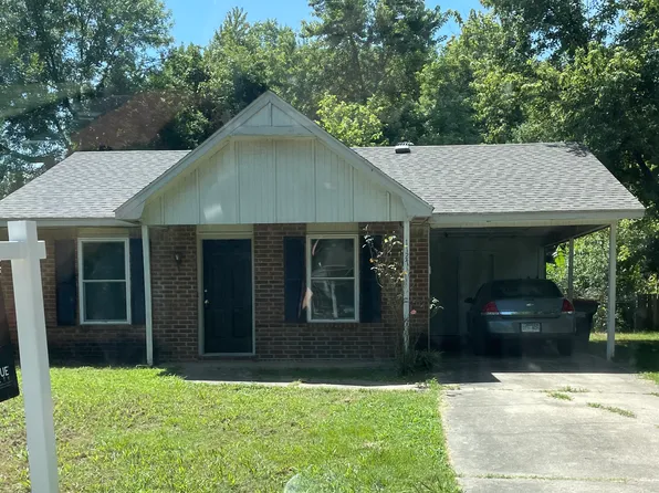 1127 Flat Rock Cir, Van Buren, AR 72956