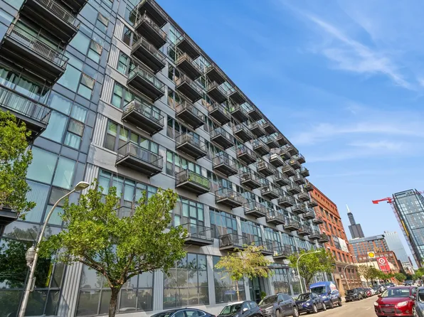 1224 W Van Buren St APT 309, Chicago, IL 60607