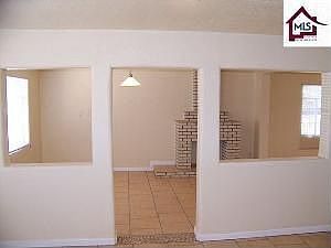 4th image of 1805 E Idaho Ave