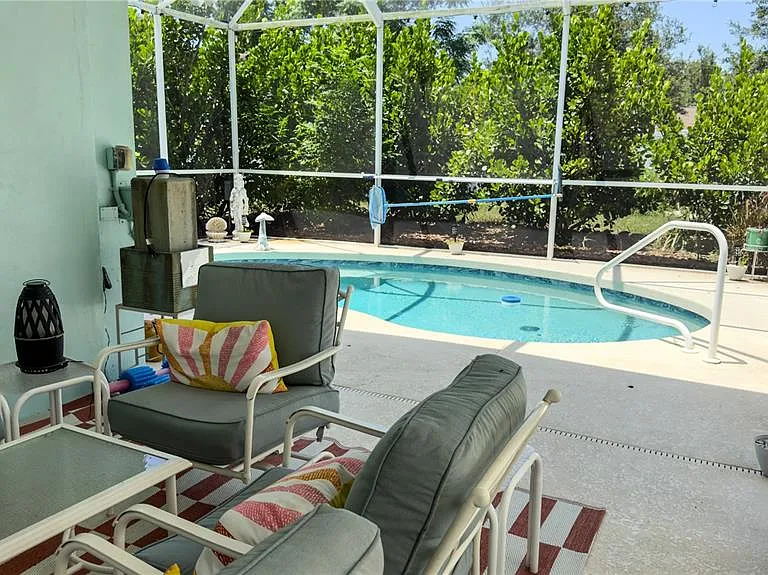 2215 Alvarado Ln — Photo 23
