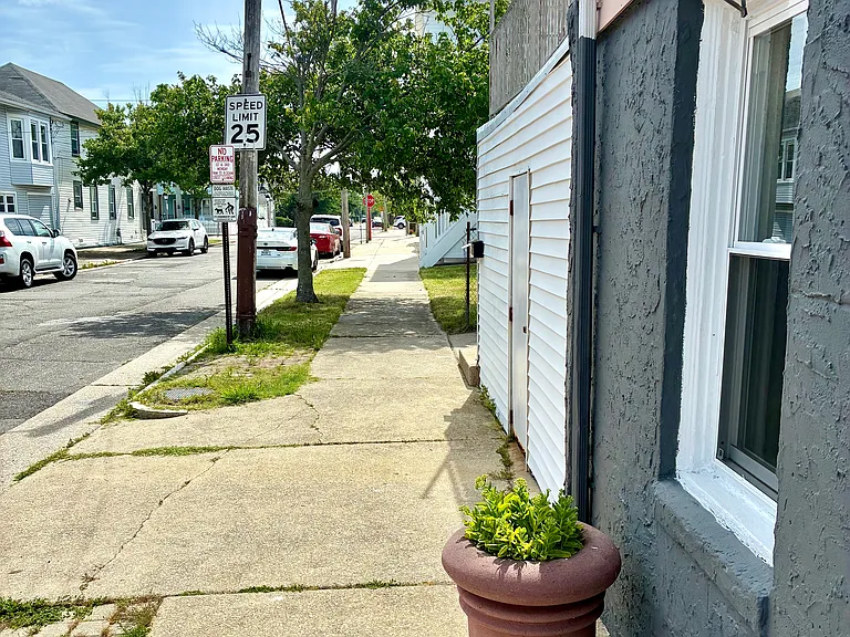 420 N Massachusetts Ave — Photo 5