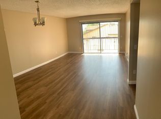 635 E Cypress Ave #B, Burbank, CA 91501