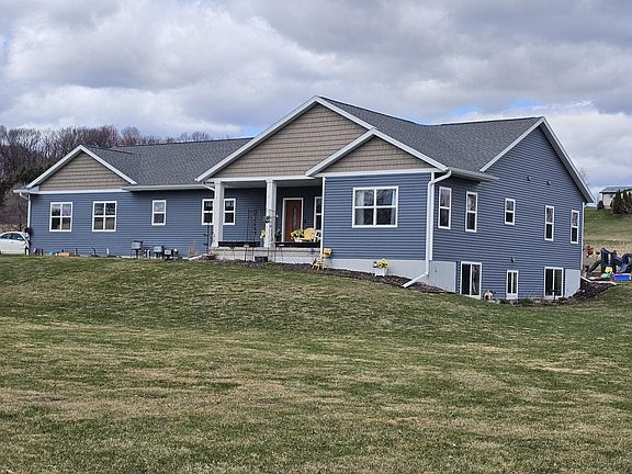 3rd image of 15428 Hazelgreen Rd