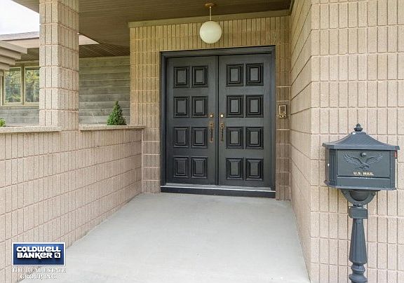 Gorgeous Front Door!