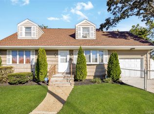 2245 Van Nostrand Avenue, Merrick, NY 11566