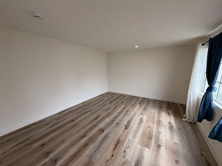 7307 Halldale Ave — Photo 16