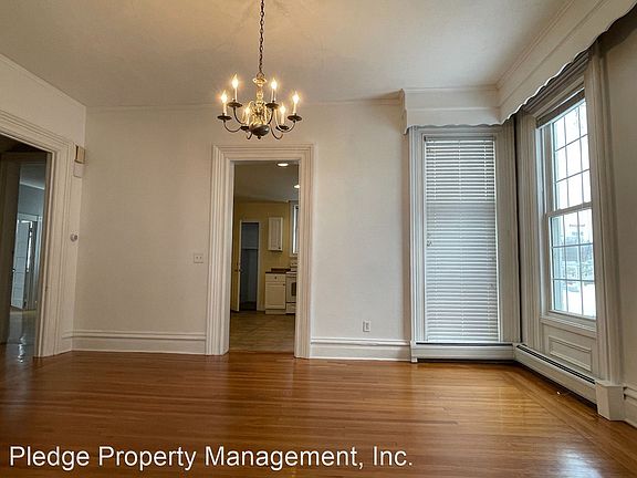 4th image of 221 Broadway APT 1