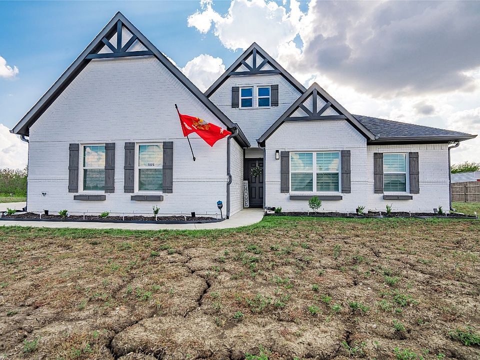 1st image of 1826 Westpoint Cir