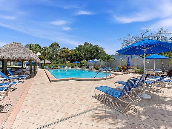 3rd image of 887 Gulf Pavilion DR #203