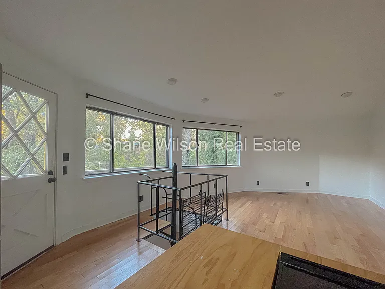 720 Midland Pike — Photo 10
