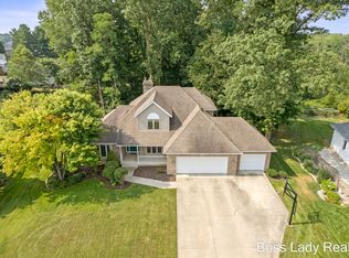 4478 Sugarbush Ct SW, Wyoming, MI