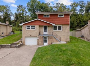 4710 Bowes Ave, West Mifflin, PA 15122