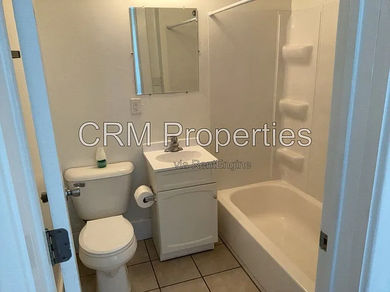 837 S Armstrong St #2 — Photo 17