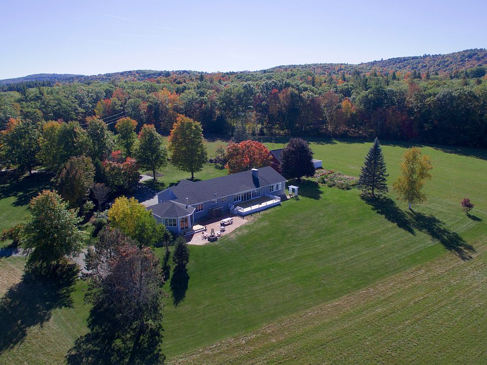 2nd image of 533 Meeting House Rd