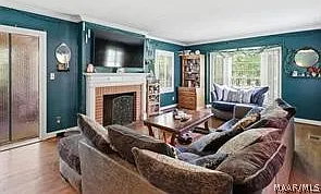 4 bed, 3.0 bath, 2480 sqft, $1,750 — Photo 3