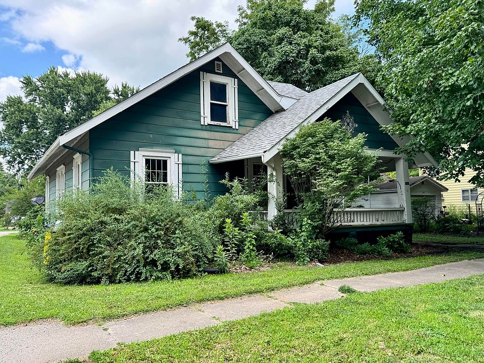 1st image of 1321 Mamie Eisenhower Ave