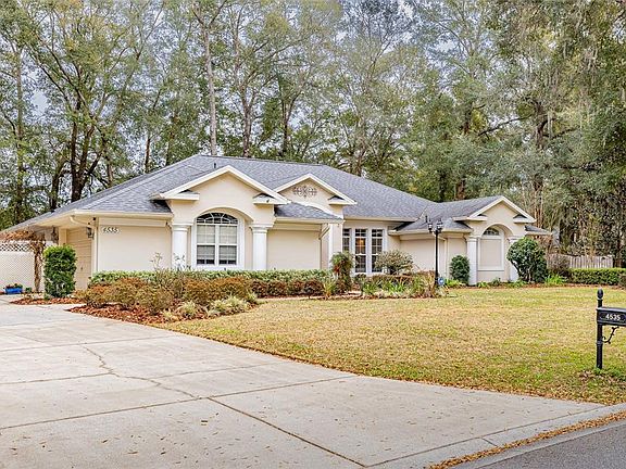 2nd image of 4535 SE 48th Place Rd