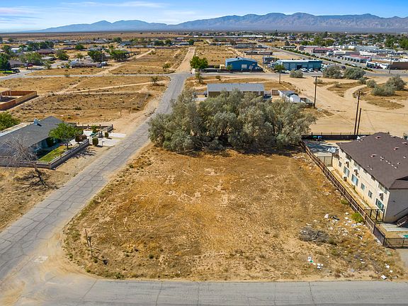 2nd image of Corner 83rd Street & Catalpa Ave