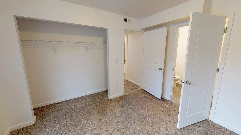 2501 24th St, 107 — Photo 3