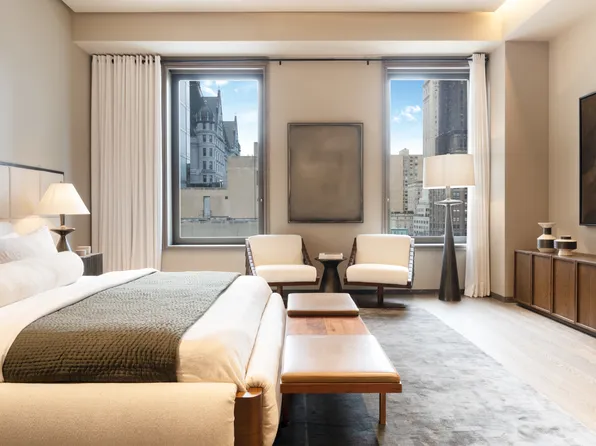 730 Fifth Avenue image 2 of 6