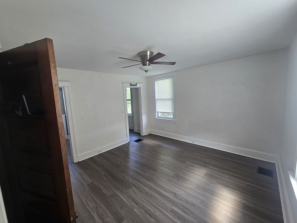 1st image of 3808 Floral Ave #B