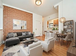 208 E 13th St APT 2R, New York, NY 10003