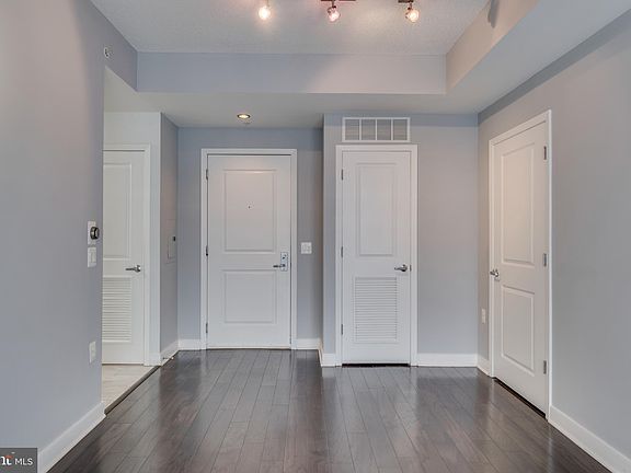 3rd image of 820 N Pollard St APT 816