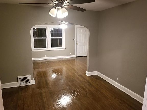 2nd image of 5122 Brooklyn Ave