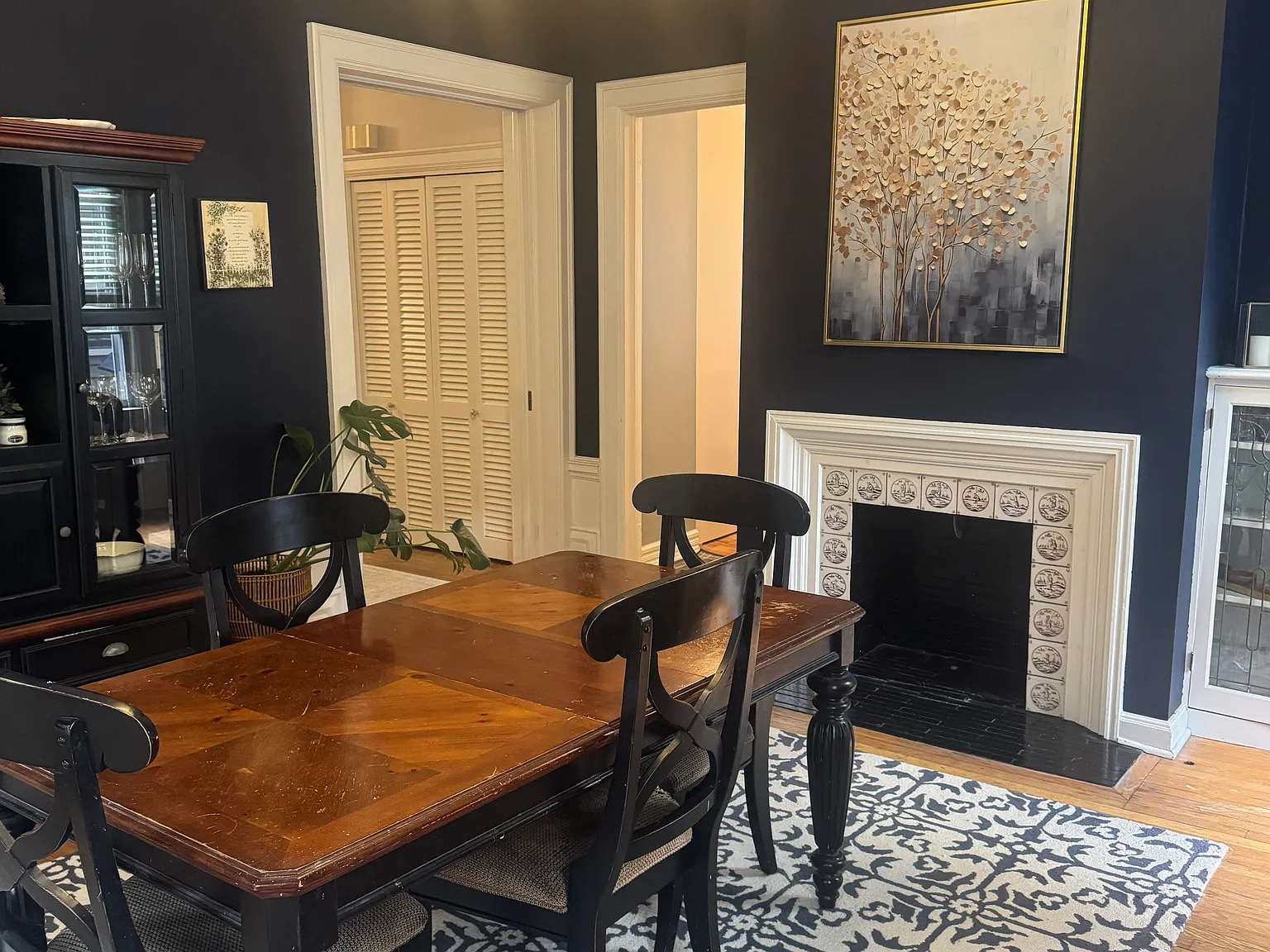 3 bed, 1.5 bath, 2100 sqft, $2,200 — Photo 2