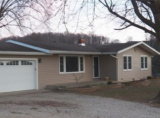 121 Spencer St NW, Depauw, IN 47115