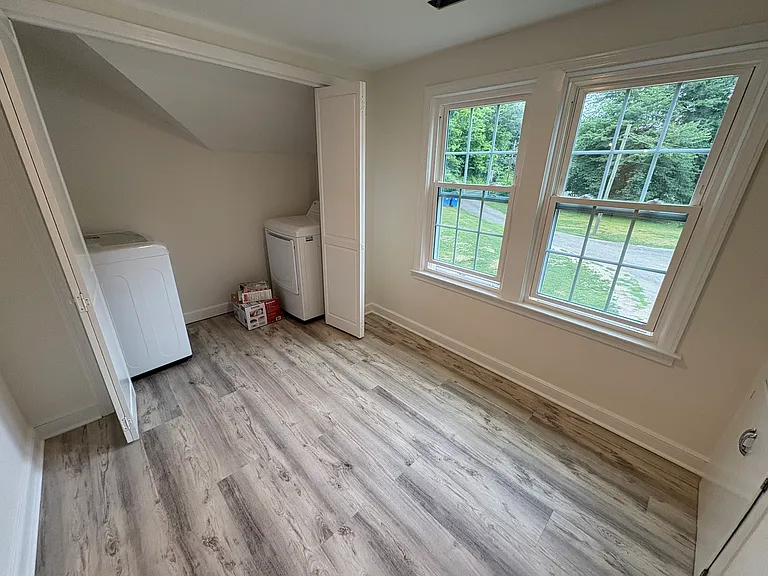 859 Main St — Photo 10