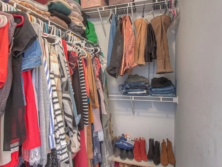 111 Cleveland St — Photo 30