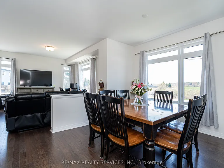 3700 Quayside Dr — Photo 19