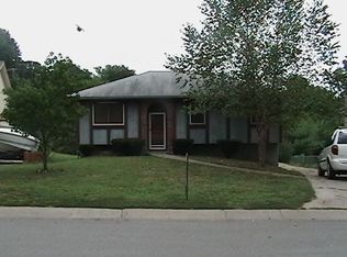 4009 S Masterbrooke Dr, Independence, MO 64055