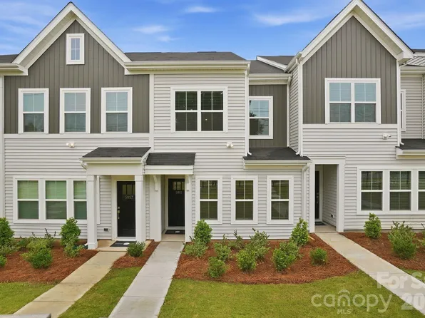 5861 Tuckaseegee Rd #3, Charlotte, NC 28208