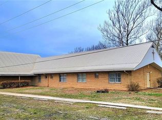 108 E 15th St, Pleasanton, KS 66075