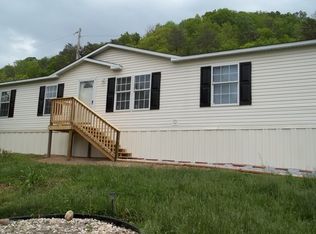 574 Broken Valleyn Rd, Thorn Hill, TN 37881