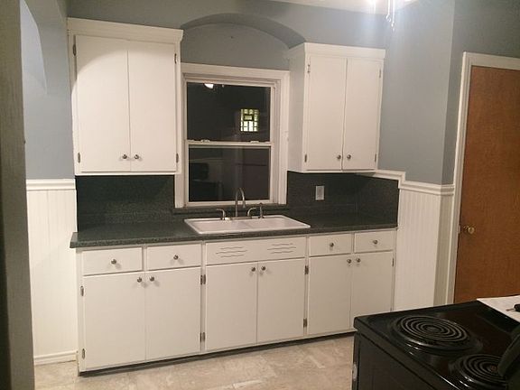 2nd image of 1251 Diamond Ave NE
