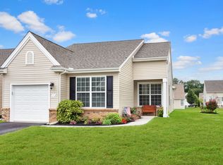 112 Larkspur Ln, Smyrna, DE 19977