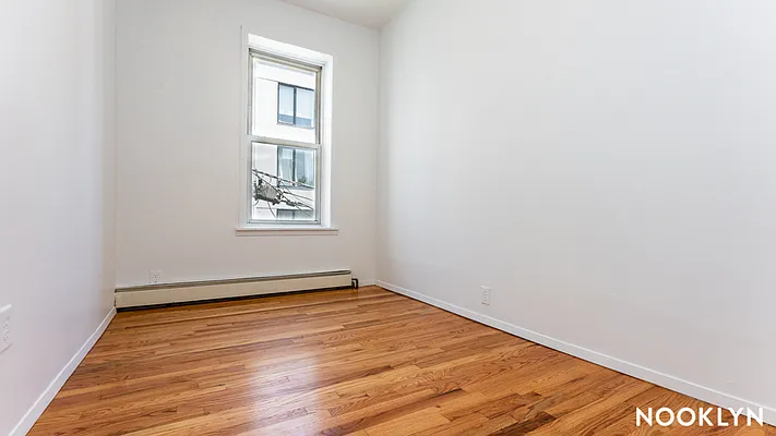 Rented by Nooklyn NYC LLC | media 11