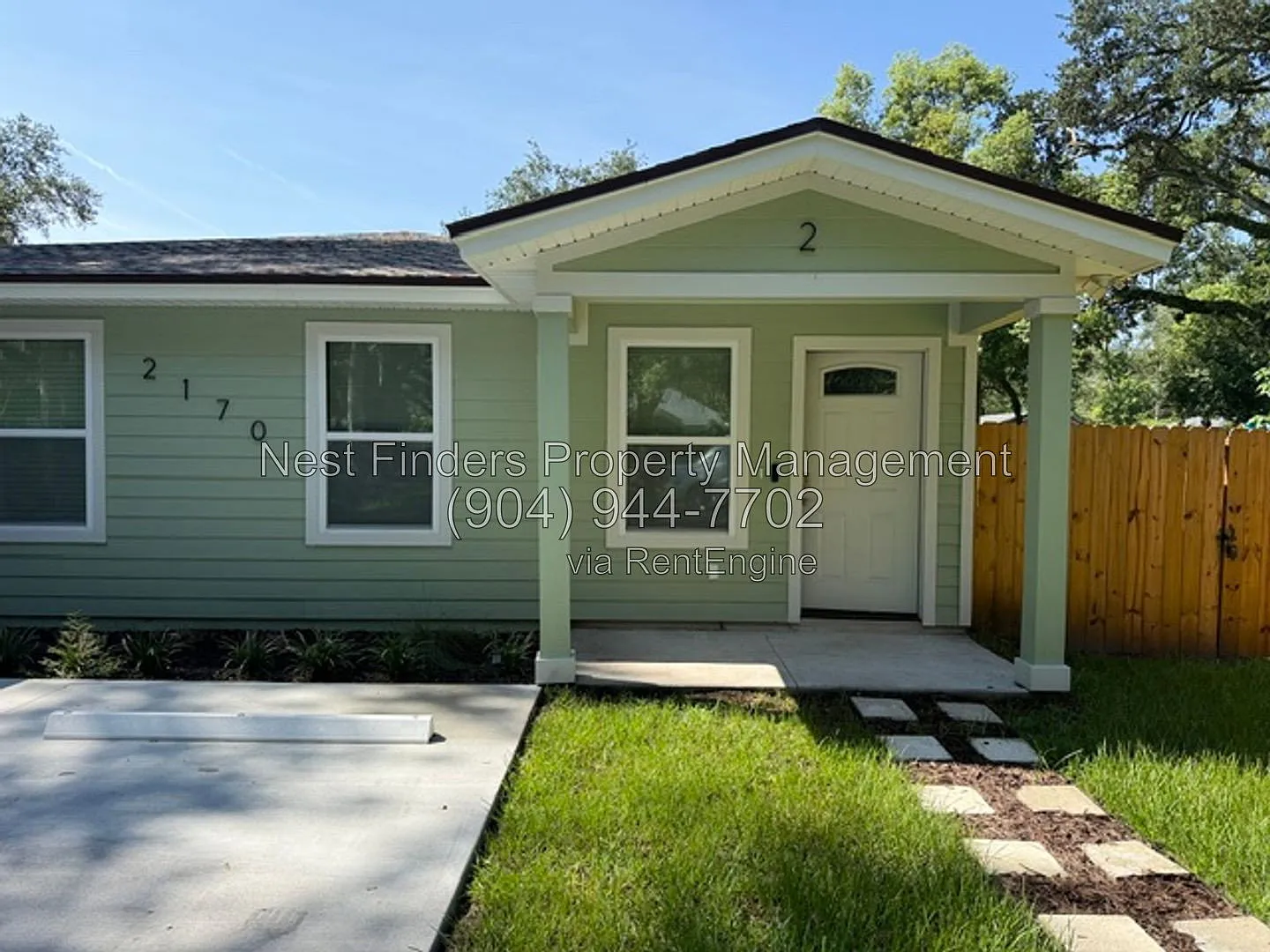 3 bed, 2.0 bath, 1249 sqft, $1,700 — Photo 1